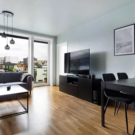 Apartment Sentral Med To Soverom Stavanger